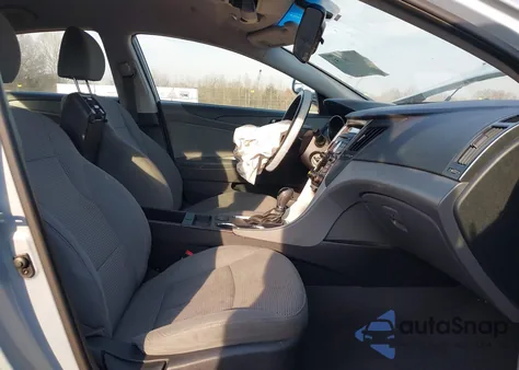 2013 Hyundai Sonata Gls z USA, uszkodzony, nr VIN 5NPEB4AC2DH520080